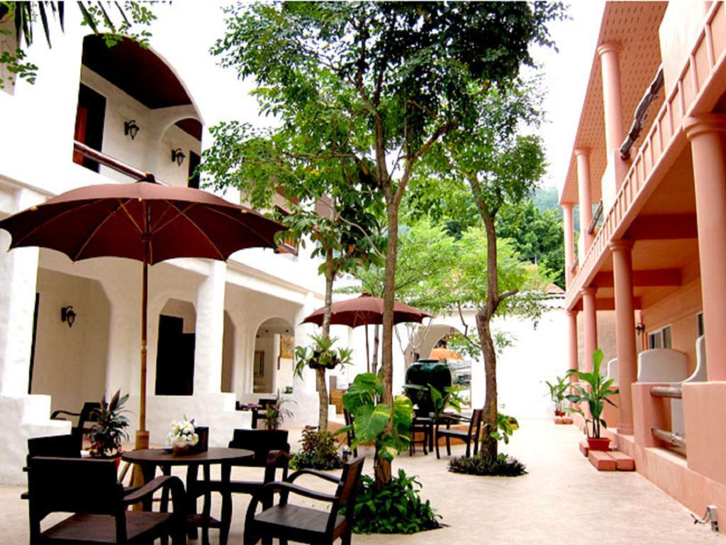 Koh Tao Toscana Hotel Exterior photo